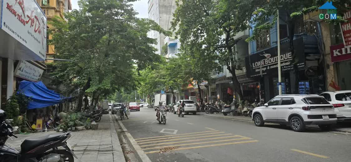 Ảnh Bán nhà 3 tầng phố Lê xoay, Ngô quyền, Vĩnh yên, Vĩnh Phúc. Giá 10.5 tỷ. LH: 098.991.6263 0