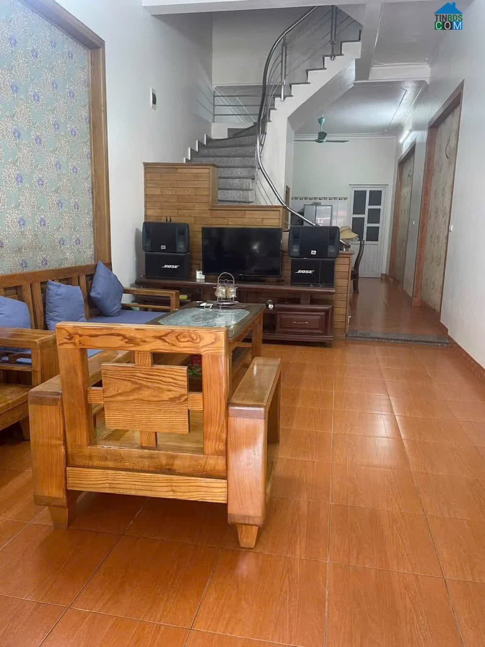 Ảnh Bán nhà mặt ngõ 218 Vũ Hựu, ph Thanh Bình, TP HD, 80m2, mt 4m, 3 tầng, 3 ngủ, 2 vs, ngõ to 0