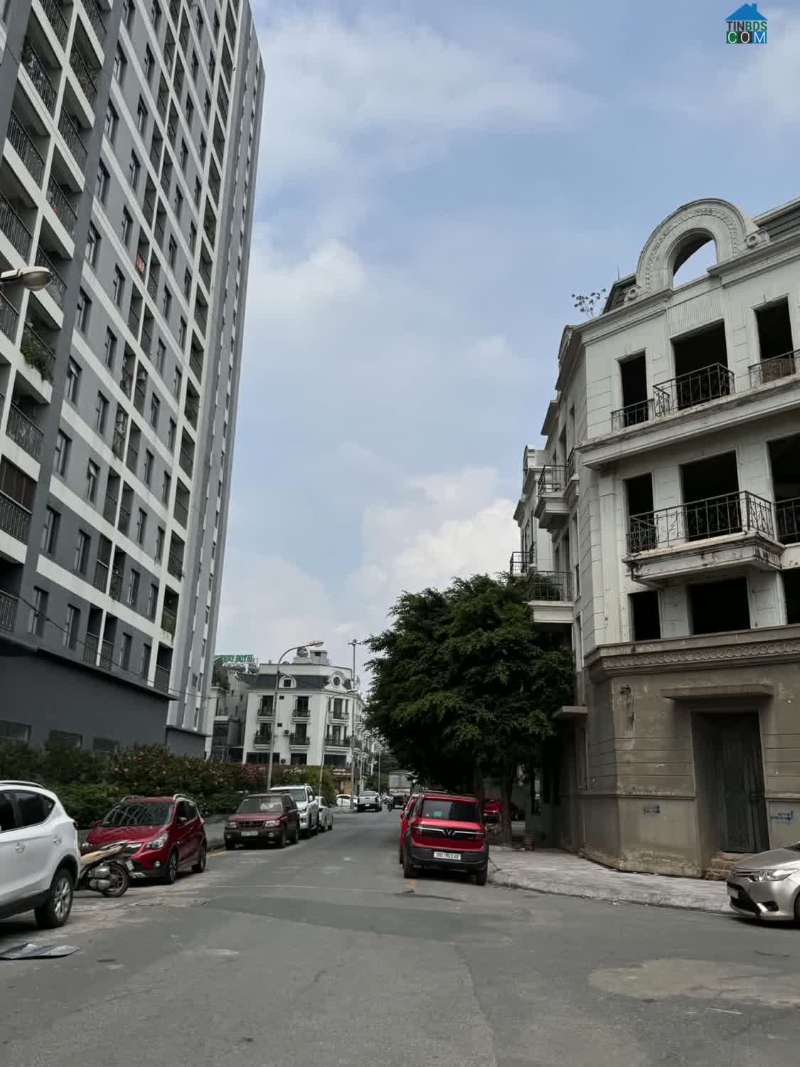 Ảnh Bán nhà nguyên căn 5 tầng ở ngay trung tâm Trâu Quỳ, Gia Lâm sát hồ và công viên Gia Lâm 4
