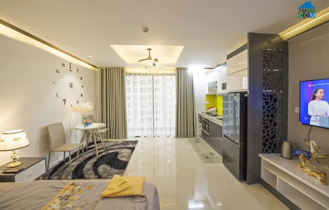 Ảnh Chính chủ cần BÁN nhanh căn Studio diện tích 38m2 tòa C2, Vinhomes D'capitale 0