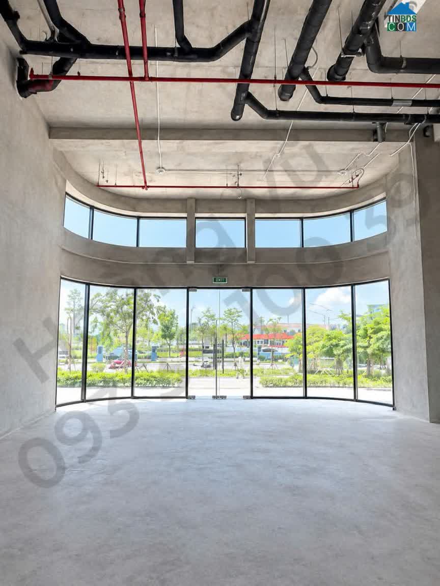 Ảnh Một mặt bằng hai chiến lược Shophouse Beverly Vinhome Quận 9 lời ngay 5%: từ 129 triệu/m2 3