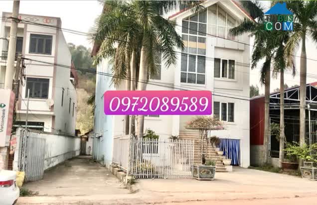 Ảnh Bán nhanh Khách sạn 4 tầng tại TDP 19, Đồi Ngô, Lục Nam (Bắc Giang cũ) giá chỉ hơn 12 tỷ;... 0