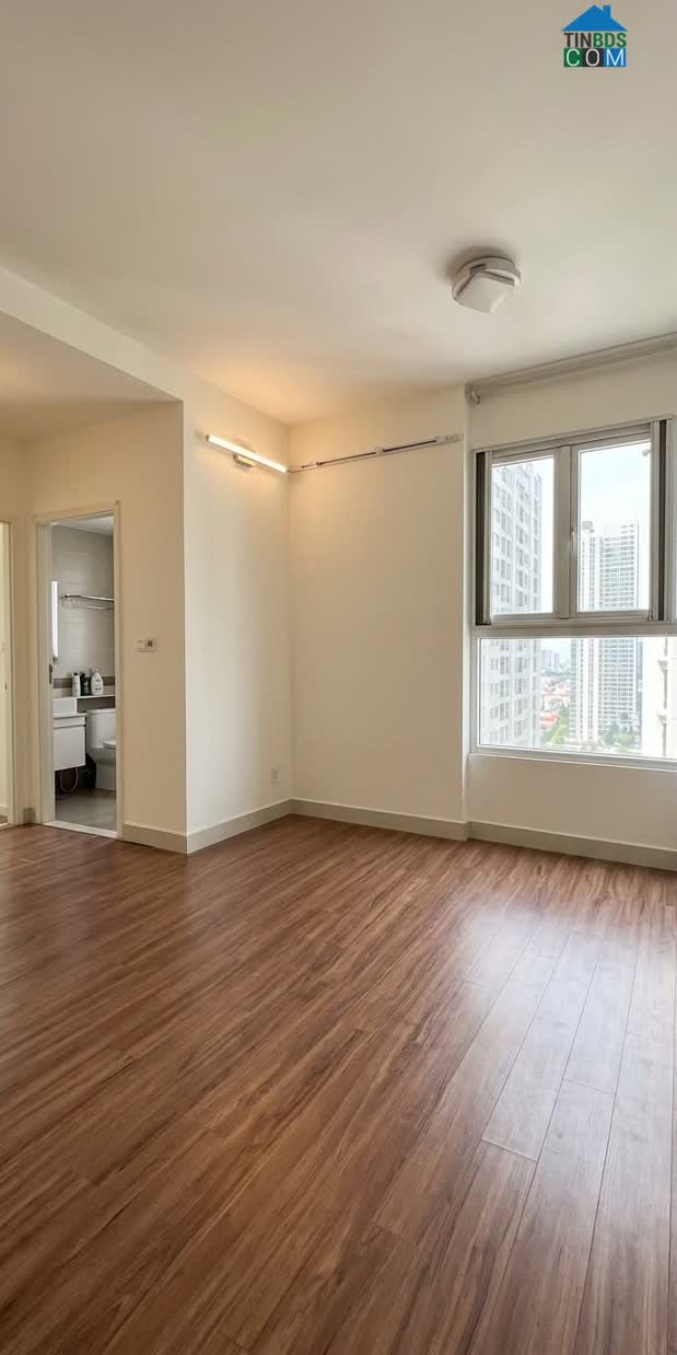 Ảnh Cho thuê 2PN2WC - 12 triệu/tháng đủ nội thất - 74m2 The Park Residence 0