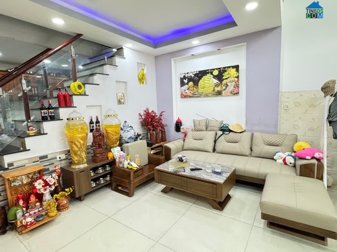 Ảnh 60M2 Trịnh Đình Trọng / HXH Thông / Ngang Hơn 5M / 3 Tầng 5 Tỷ 5 0