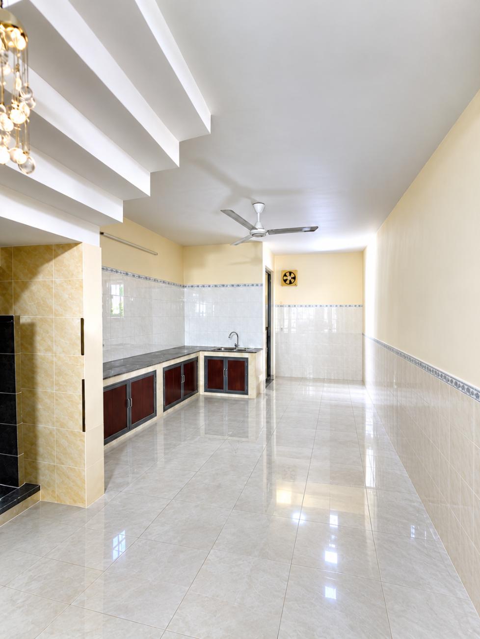 Ảnh Dòng Tiền 200 Triệu – 92M2 – Lê Văn Sỹ - Ngay Trung Tâm Quận 3 – Chỉ 11.X Tỷ 0
