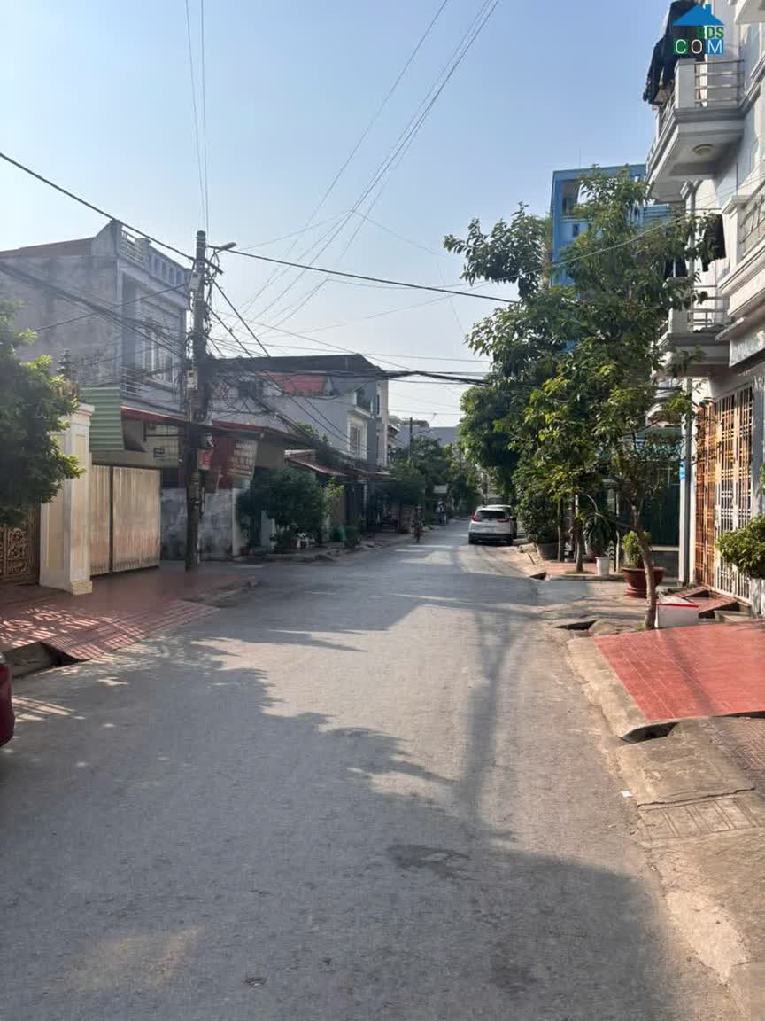 Ảnh Bán nhà 4 tầng mặt đường Vĩnh Tiến, thông Trực Cát - Thiên Lôi, cách Aeon Mall 700m 0