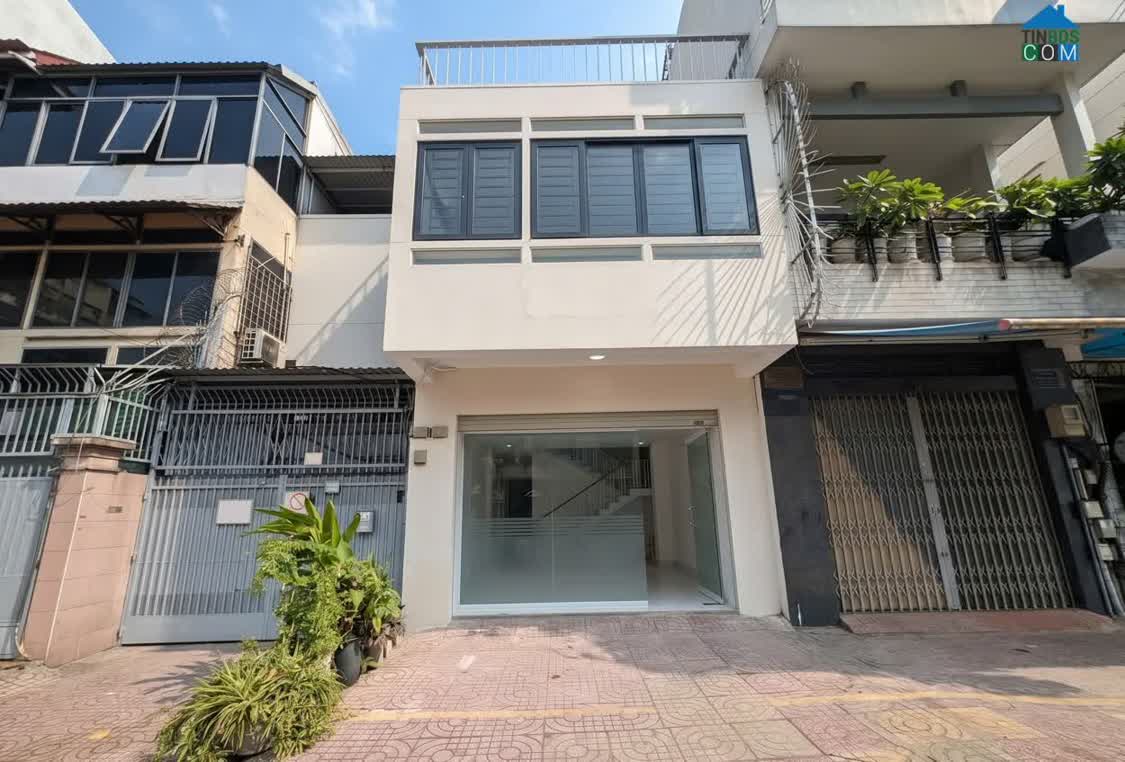 Ảnh Bán Gấp Mặt Tiền Nguyễn Chí Thanh, P.9, Quận 5 Cũ 0