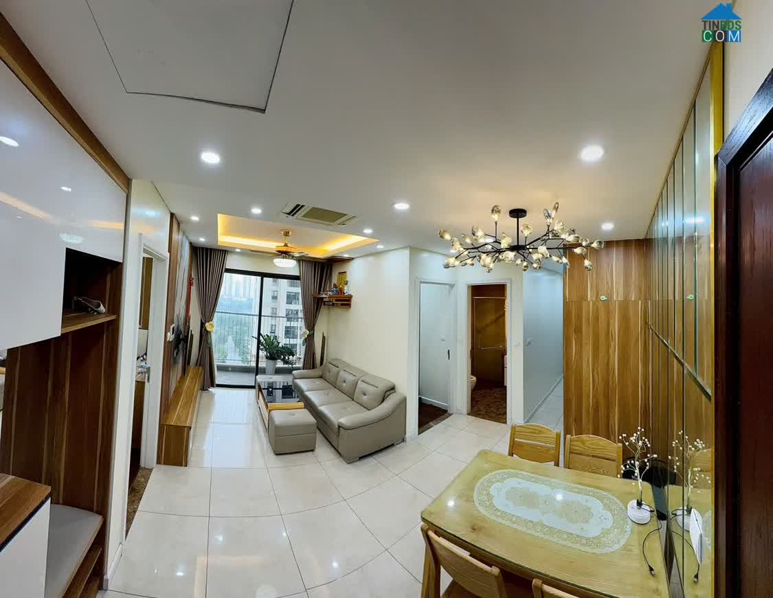 Ảnh Mở ban công là thấy hồ - 2PN Vinhomes D’Capitale 73m² chỉ 8,5 tỷ 0