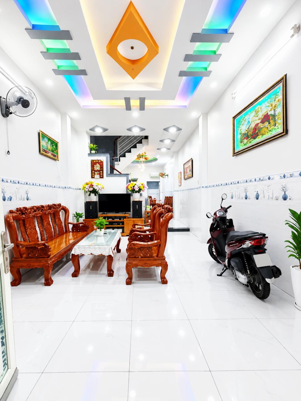 Ảnh Bán Nhà Âu Dương Lân Q8 – Hẻm Xe Hơi Thông – Nhà 4 Tầng BTCT – Nhỉnh 9 Tỷ 0
