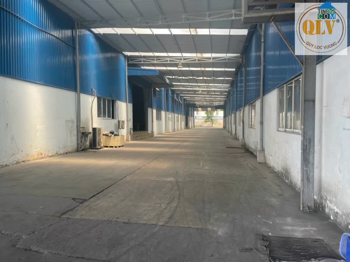 Ảnh Cho thuê nhà xưởng quy mô lớn tại Tân Uyên, Bình Dương 35.085 m² 0