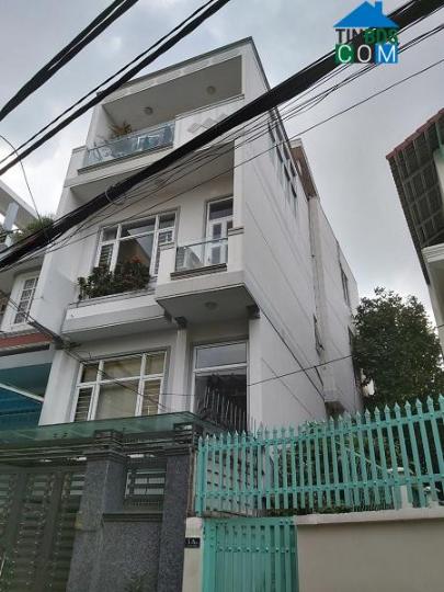 Ảnh Nhà Mới 2 Lầu Tặng Nội Thất Giá 4.6 Tỷ-Ngay Chợ- Ô tô đổ cửa 0