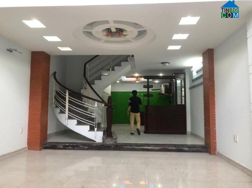 Ảnh Nhà Thống Nhất, khu phân lô, oto vô tư, nở hậu, 4 tầng, 82m2 chỉ 8 tỷ 600 0