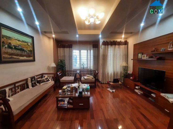 Ảnh Chính chủ bán Nhà DT 52 m2, 5 Tầng khu Hào Nam, Ô Chợ Dừa, 7,8 tỷ 0