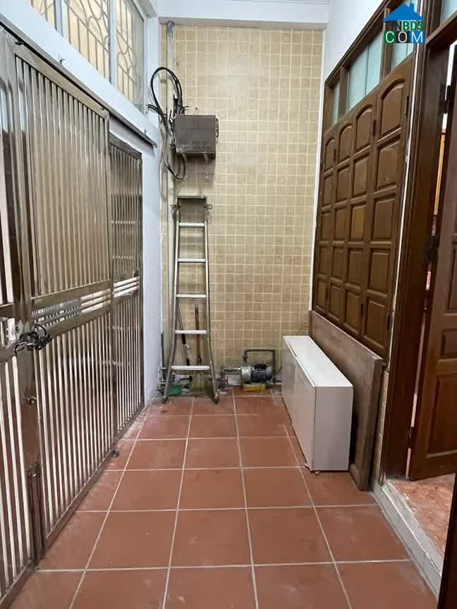 Ảnh Bán nhà 50m2 4 tầng mt 7m 4.4tỷ ngõ phố Hoàng Quốc Việt Cầu Giấy(3) 0