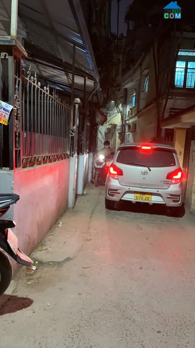 Ảnh Bán gấp Nhà Đất Định Công, Linh Đàm, Ô tô vào sân, Diện tích 64 m2, giá 2,9 tỷ. 0