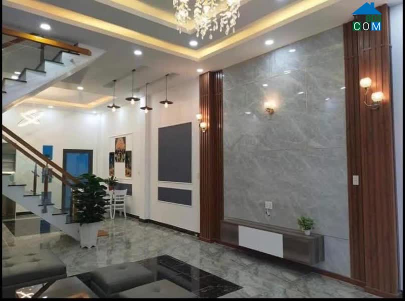 Ảnh Bán nhà đẹp 5 tầng phố ViP Tây Hồ, cao ráo thoáng mát không ngập lụt (2) 0