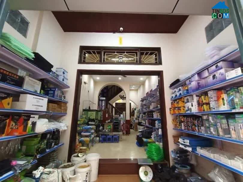 Ảnh Bán nhà phố Trần Quốc Hoàn, Cầu Giấy. Dt 55m2, 4T, Mt 4.1m, Giá 13Ty. Nhà 2 thoáng, Ôtô tránh, Ở... 0