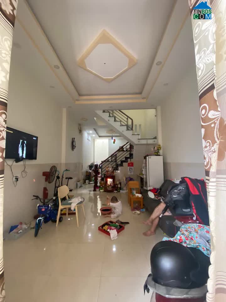 Ảnh Nhà Dương Quảng Hàm giá tốt, nở hậu, 3 tầng 65m2 chỉ 6 tỷ 400 0