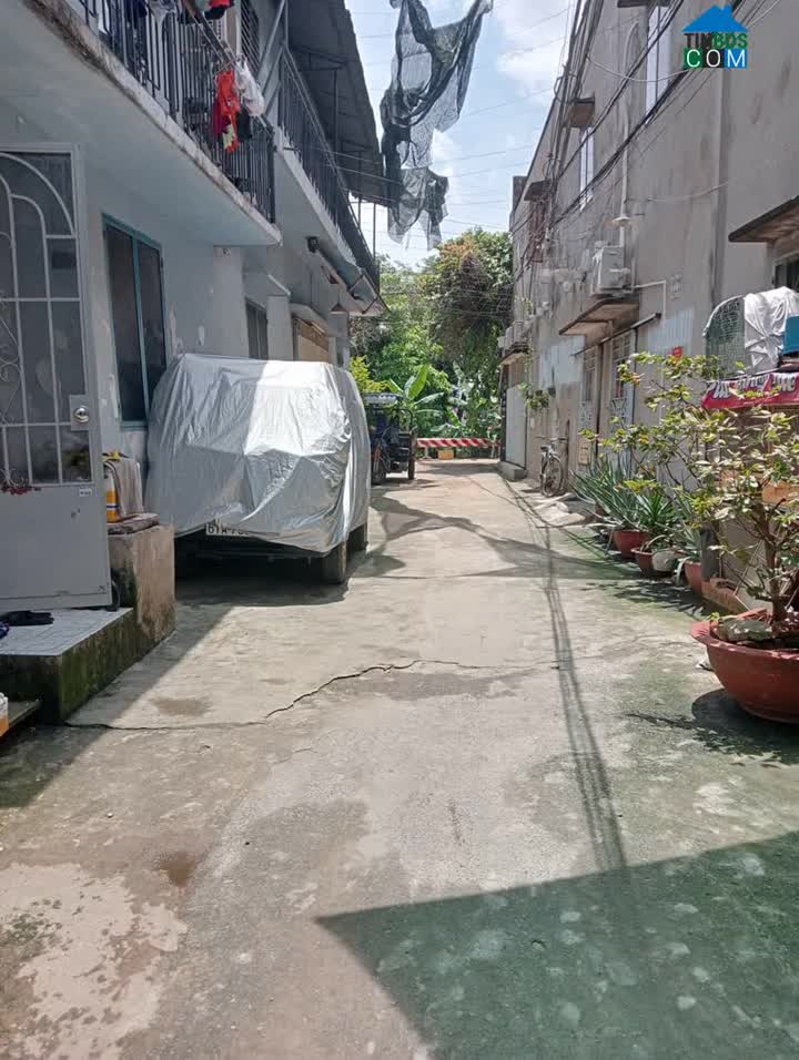 Ảnh Bán Nhà Giá Rẻ, Hàng Hiếm Bình Tân, HXH Đổ Cửa, Sổ Vuông A4, Chỉ Nhỉnh 3 Tỷ 0