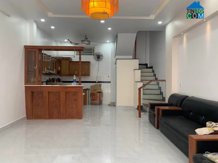 Ảnh Nhà 1 xẹt Bùi Quang Là, HXT, 2 tầng còn mới, chỉ 64tr/m2 giá 8 tỷ 0