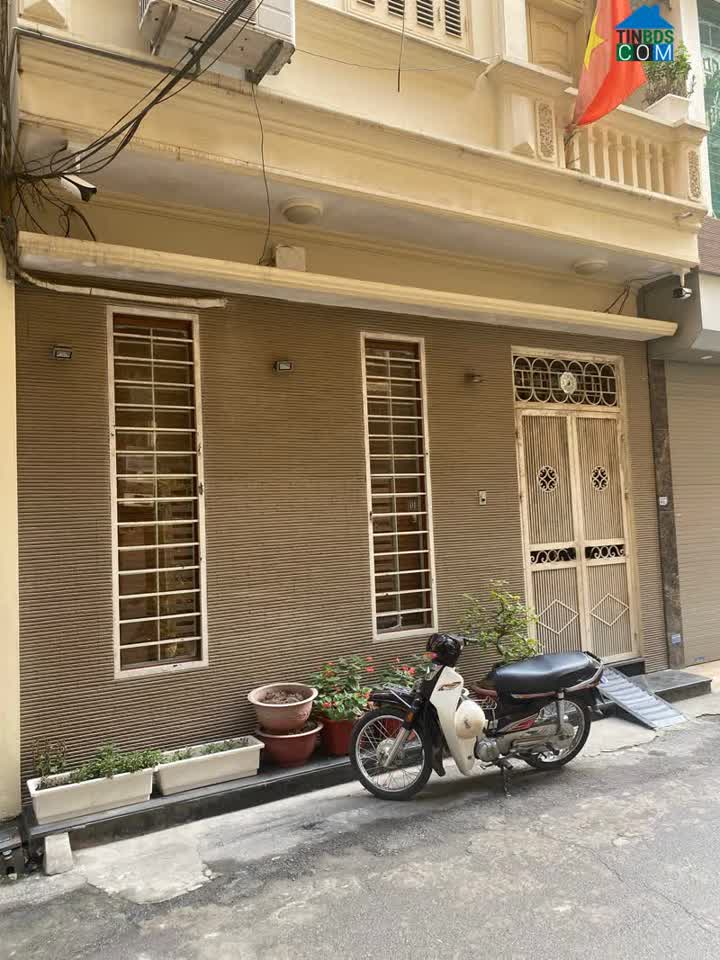 Ảnh Bán nhà Lô góc phố Văn Cao, Ba Đình. Dt 50m2, 3T, Mt 6,5m Giá 10,5Ty. Ôtô đỗ, An sinh và nhiều... 0