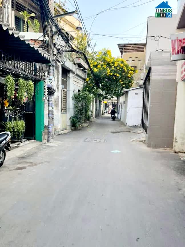 Ảnh Bán nhà sát hẻm xe hơi cách đường lớn 60m, Nguyễn Văn Nghi Gò Vấp 0
