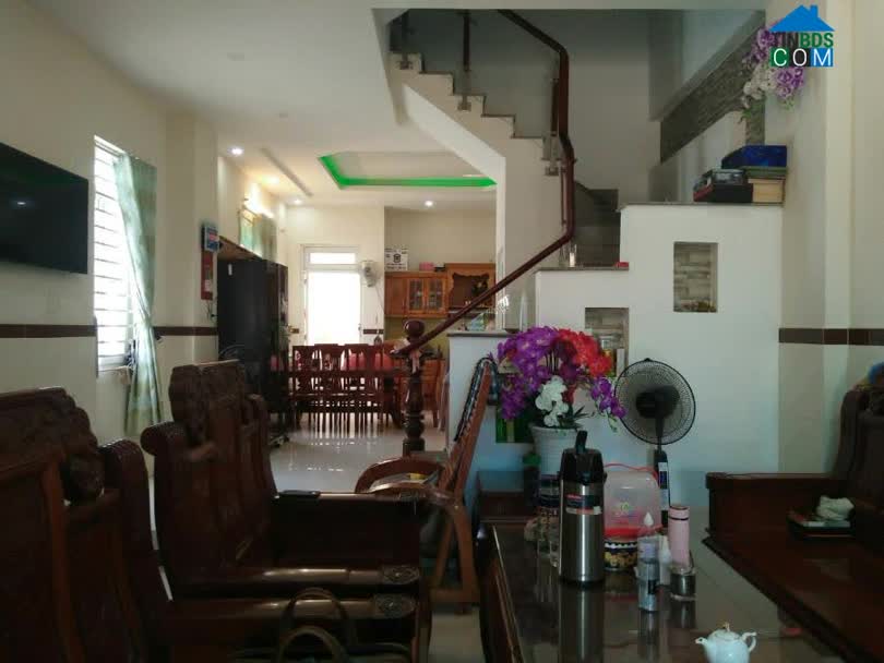 Ảnh (MỚI) Nhà Nguyễn Tư Giản, nội khu quan chức, giá thanh lý, có công viên riêng 0