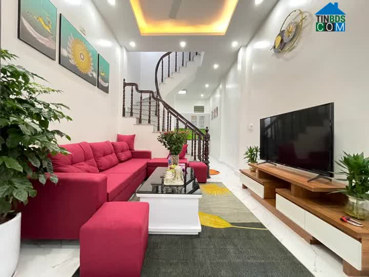 Ảnh Bán nhà Định Công Thượng, cách ô tô 10m, tặng toàn bộ nội thất, 37m2x4t, giá 3,65 tỷ 0