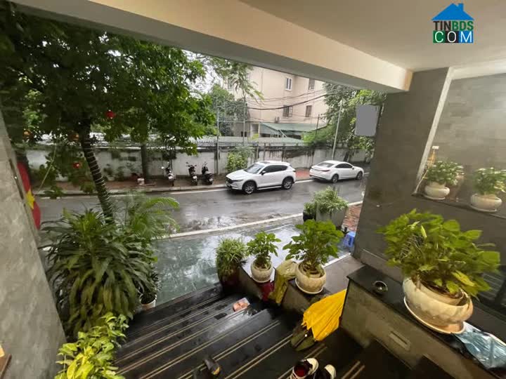 Ảnh Bán tòa nhà Apartment phố Trịnh Công Sơn 200m2 8 tầng doanh thu cho thuê 280tr/tháng giá 99 tỷ 0