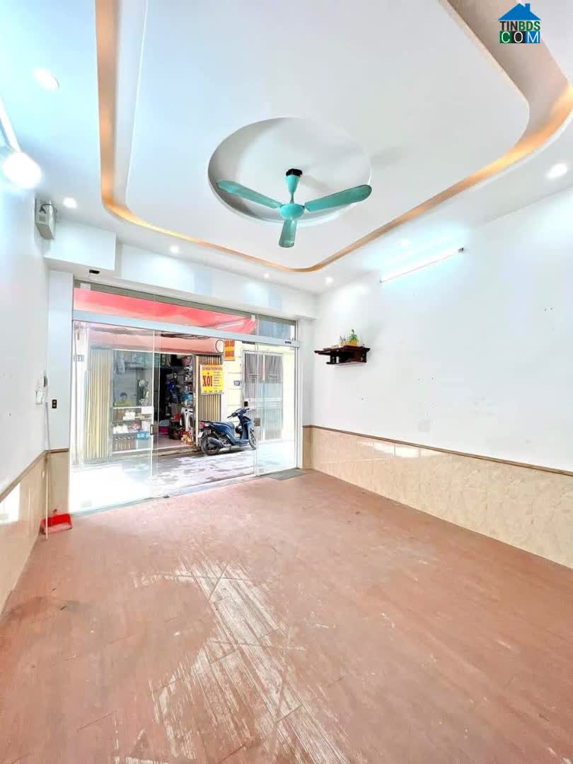 Ảnh Bán nhà 38m2 đẹp 5tầng lô góc MT 4.5m 5.3tỷ ngõ ôtô phố Trần Thái Tông Cầu giấy 0