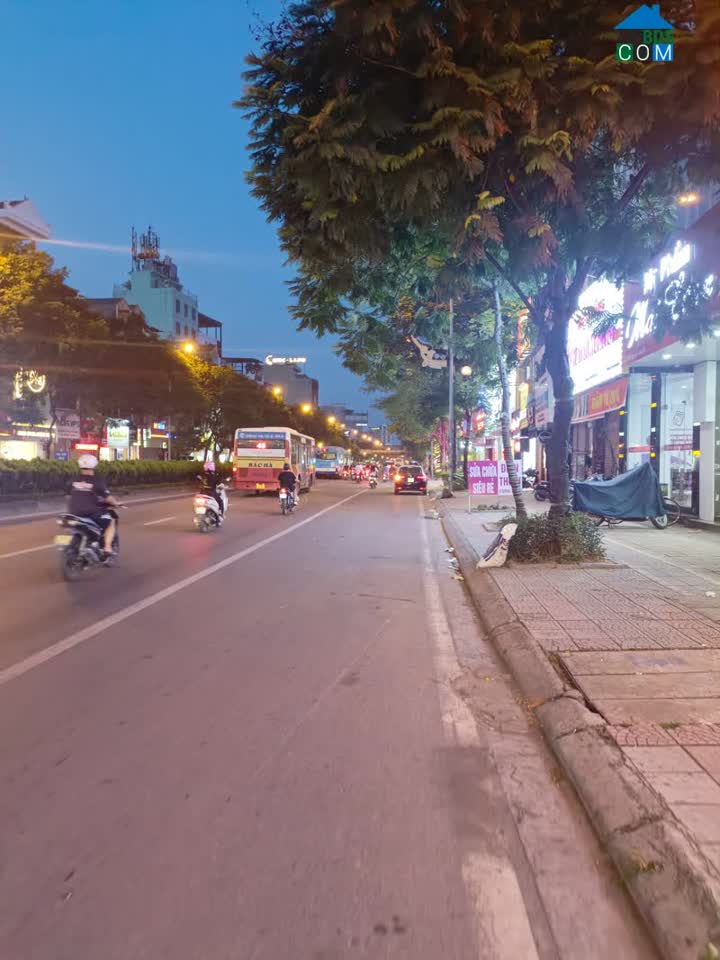 Ảnh Bán nhà Nguyễn Sơn, Long Biên, DT 70,2m2, ngay gần mặt phố, giá 5,7 tỷ 0