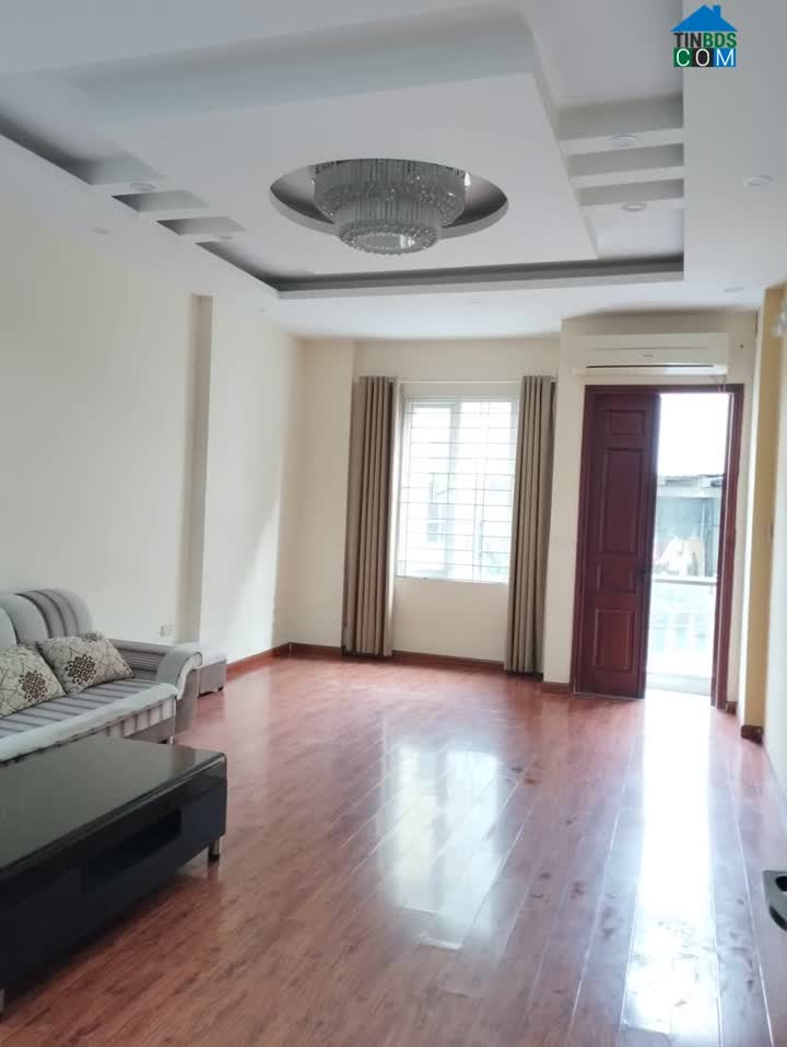 Ảnh Phân Lô Vip Hoàng Cầu, Đống Đa 80m, 7t, MT 5.5m, Ô Tô Tránh, Kinh Doanh, 15 Tỷ 0