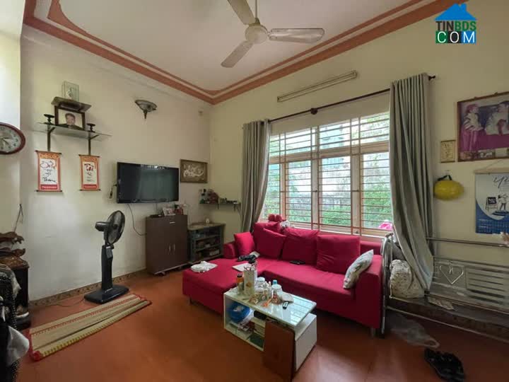 Ảnh Nhà gần chợ Gò Vấp, diện tích 66m2, có chổ đậu ô tô. 0