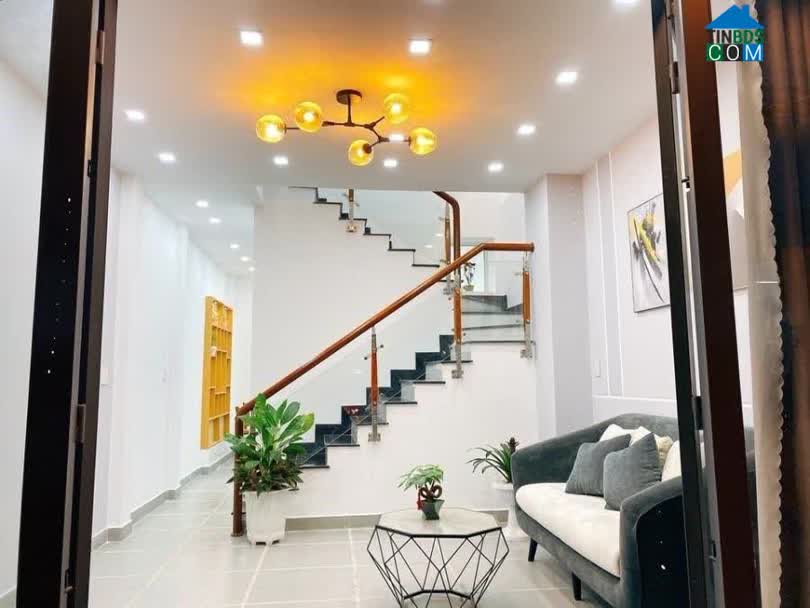 Ảnh bán nhà tân mai DT 32m , 4 tầng , giá hơn 2 tỷ ,đường ngõ thông thoáng 0