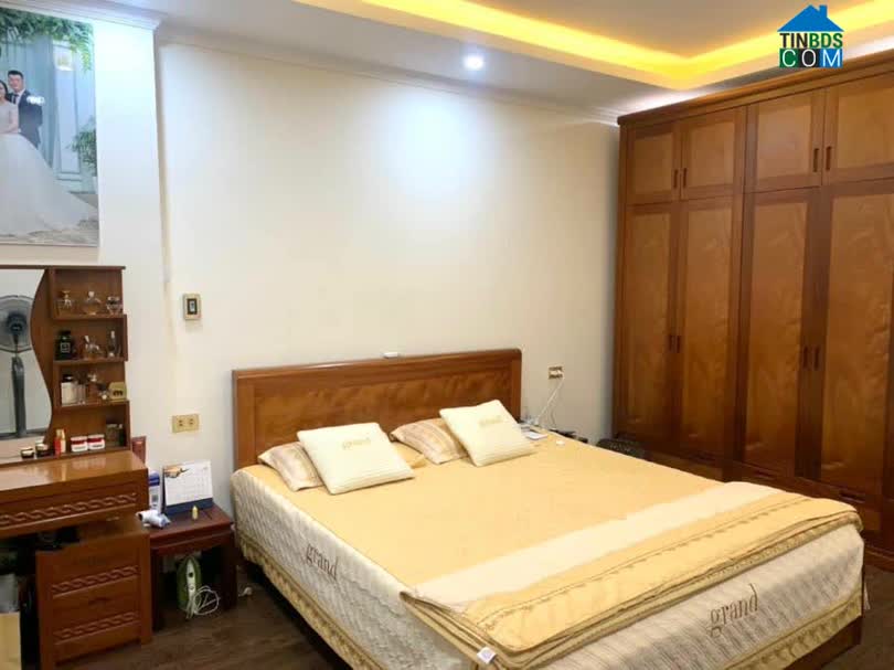 Ảnh Nhà Bồ Đề, Long Biên - 32 m2 - 4,35 tỷ - Ngõ thông - Ô tô 7 chỗ vào nhà - LH: 0866951279 0