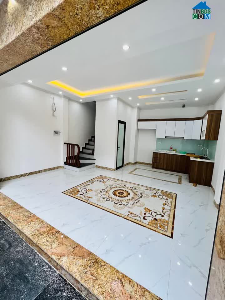 Ảnh Bán nhà đẹp Phân lô Quân Đội, 6tầng sát mặt Phố Hoàng Quốc Việt Hoàng Sâm Nghĩa Đô nhỉnh 5tỷ (2) 0