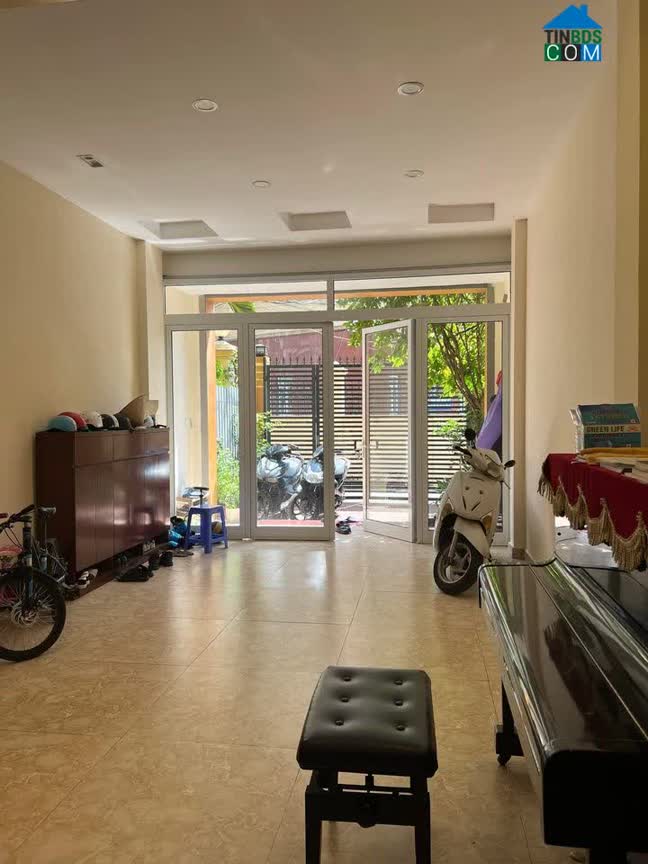 Ảnh Bán nhà Nguyễn Chí Thanh tthẳng tắp 15m ra phố ,OTO, Ngõ thông 2 đầu, Kinh Doanh 50m - chỉ 5.7 tỷ 0