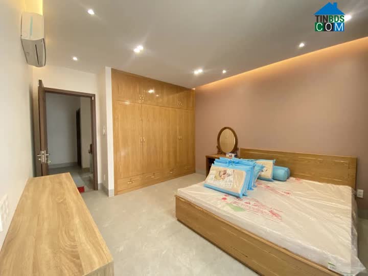 Ảnh Biệt Thự 4 Tâng Ngay Bến Xe Miền Tây, Ngang 6m, Hẻm Xe Hơi, Giá Hạt Giẻ 0