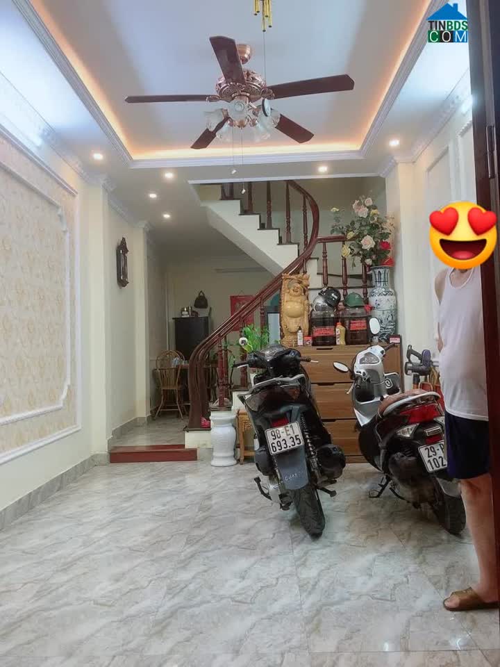 Ảnh Bán nhà 5tầng phố Thuỵ Khuê 35m2 nhỉnh 3tỷ ngõ thông gần ôtô Hồ Tây (3) 0