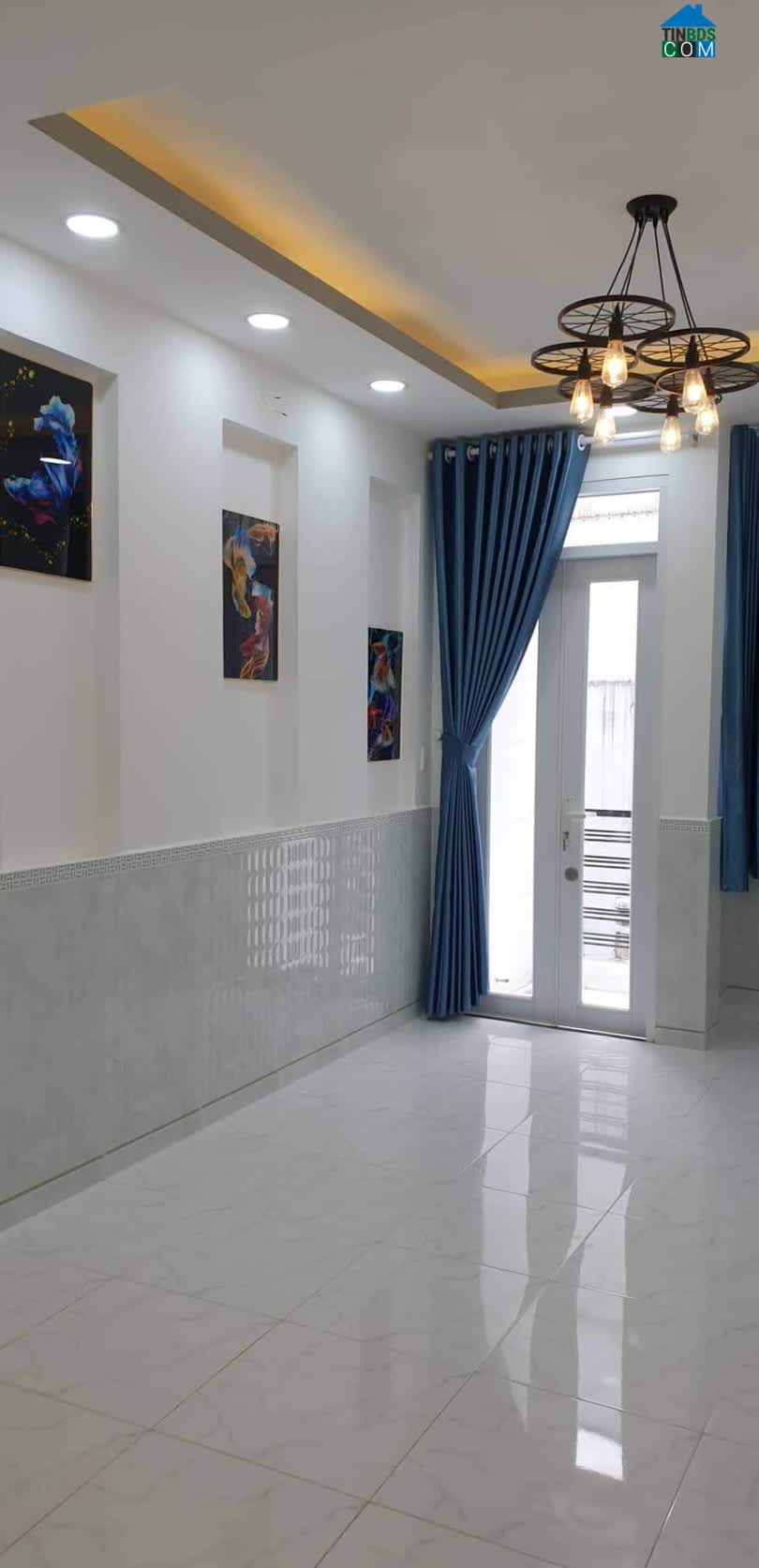 Ảnh Bán nhà giá rẻ 6MX14M-Giá 3.6 Tỷ  Đường Tân Hòa Đông-Bình Tân 0