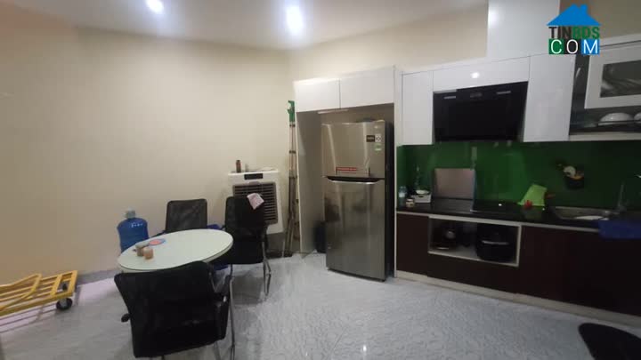 Ảnh Hơn 3 tỷ có nhà 4 tầng Ngọc Thụy, Dt gần 40m. 0