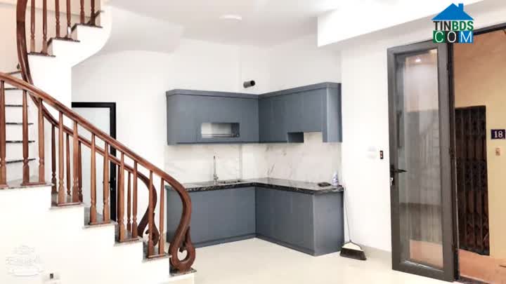 Ảnh Bán nhà Nguyễn Văn Cừ Mt 11m, 5 Tầng giá hơn 3tỷ. 0