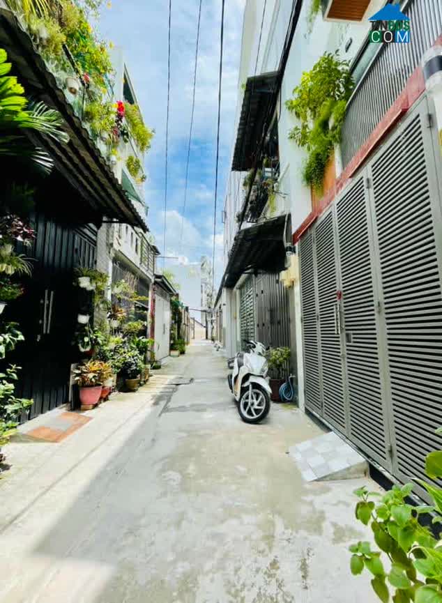 Ảnh Nhà Hoàng Hoa Thám, hẻm xe ô tô, 4 tầng. 0