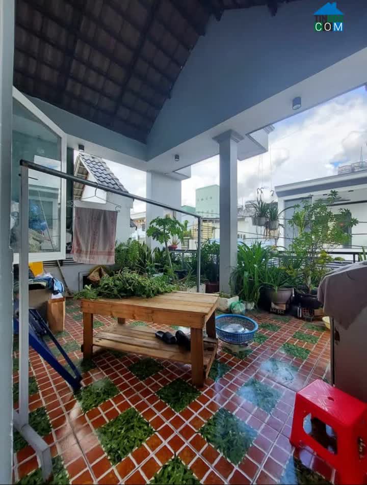 Ảnh Bình Tân sát Tân Phú, nhà đẹp 3 tầng BTCT, hẻm xe tải, ngang bề thế 5m, chỉ hơn 6 tỷ. 0