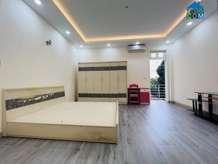 Ảnh Nhỉnh 3 tỷ có nhà Ngọc Thuỵ, Dt 37m, 4 tầng, Mt4m. 0