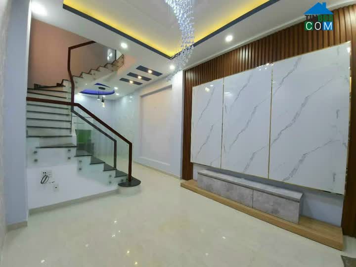 Ảnh Bán nhà 3 lầu đường 18 HBC , KDC thành ủy , dt 52m2 , giá 7.3 tỷ 1