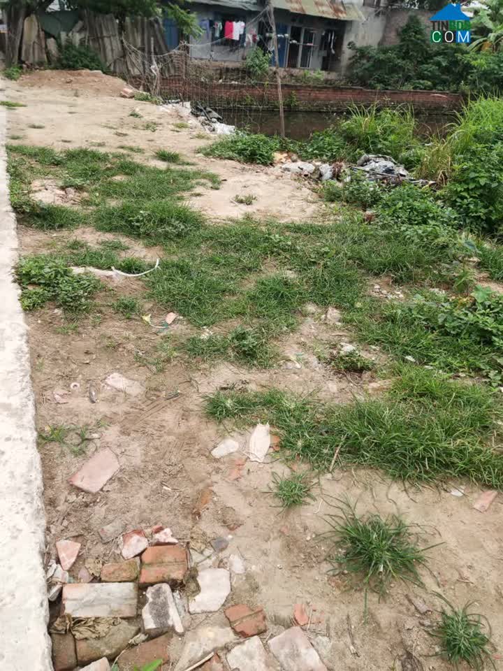 Ảnh Bán gấp đất Nguyễn Văn Huyên  xây CCMN, homestay, VP,, ô tô vào nhà, ngõ thông 100m chỉ 12.9  tỷ 0