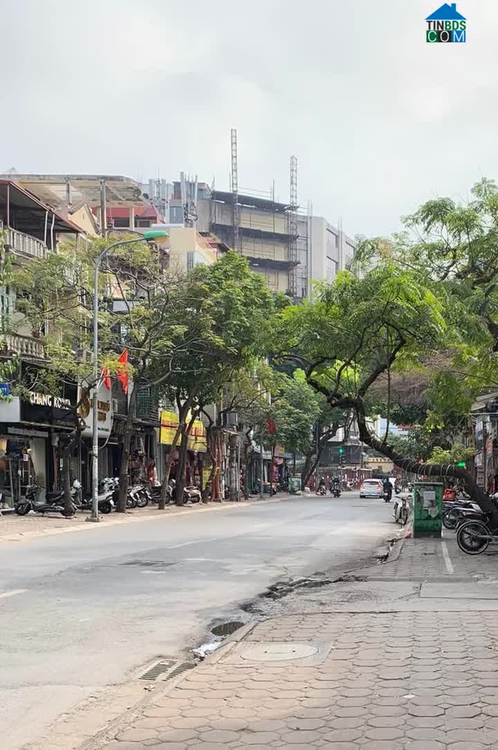 Ảnh @@ Nhà Mặt Phố Sầm Uất-Vỉa Hè Đá Bóng-Kinh Doanh Đỉnh-Thửa Như Gạch-Lương Định Của- $10tỷ 0