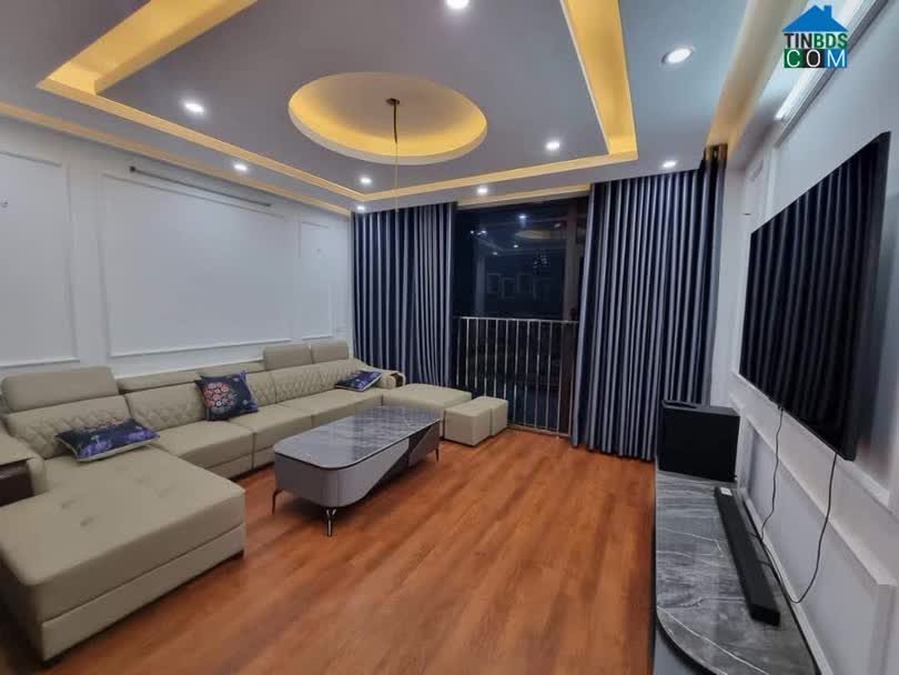 Ảnh Bán Nhà Phường Bồ Đề, Ngõ Rộng Thông Ôtô Tránh, Kinh Doanh, 80m2, 4 Tầng, Nhỉnh 8,5 Tỷ. 0