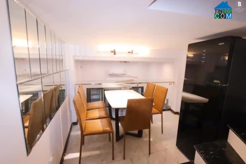 Ảnh HIẾM 3.5 tỷ nhà Bồ Đề Long Biên 36Mx5T ngõ thông nở hậu ô tô qua nhà full nội thất. 0